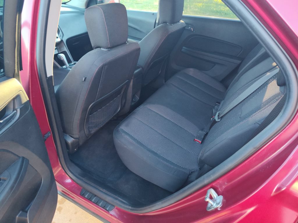 Used 2013 Chevrolet Equinox LT w/ Driver Convenience Package AWD/4WD image 6