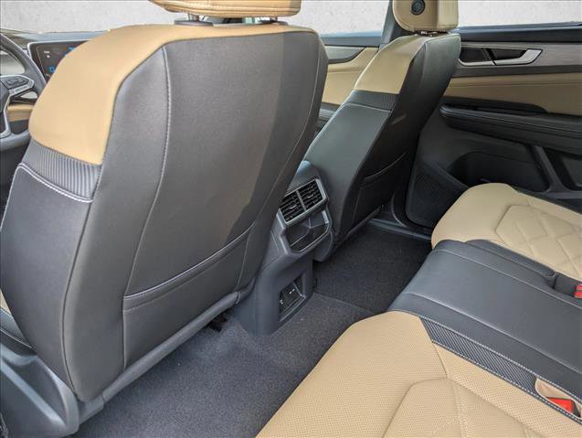 New 2026 Volkswagen Atlas Cross Sport SE image 25