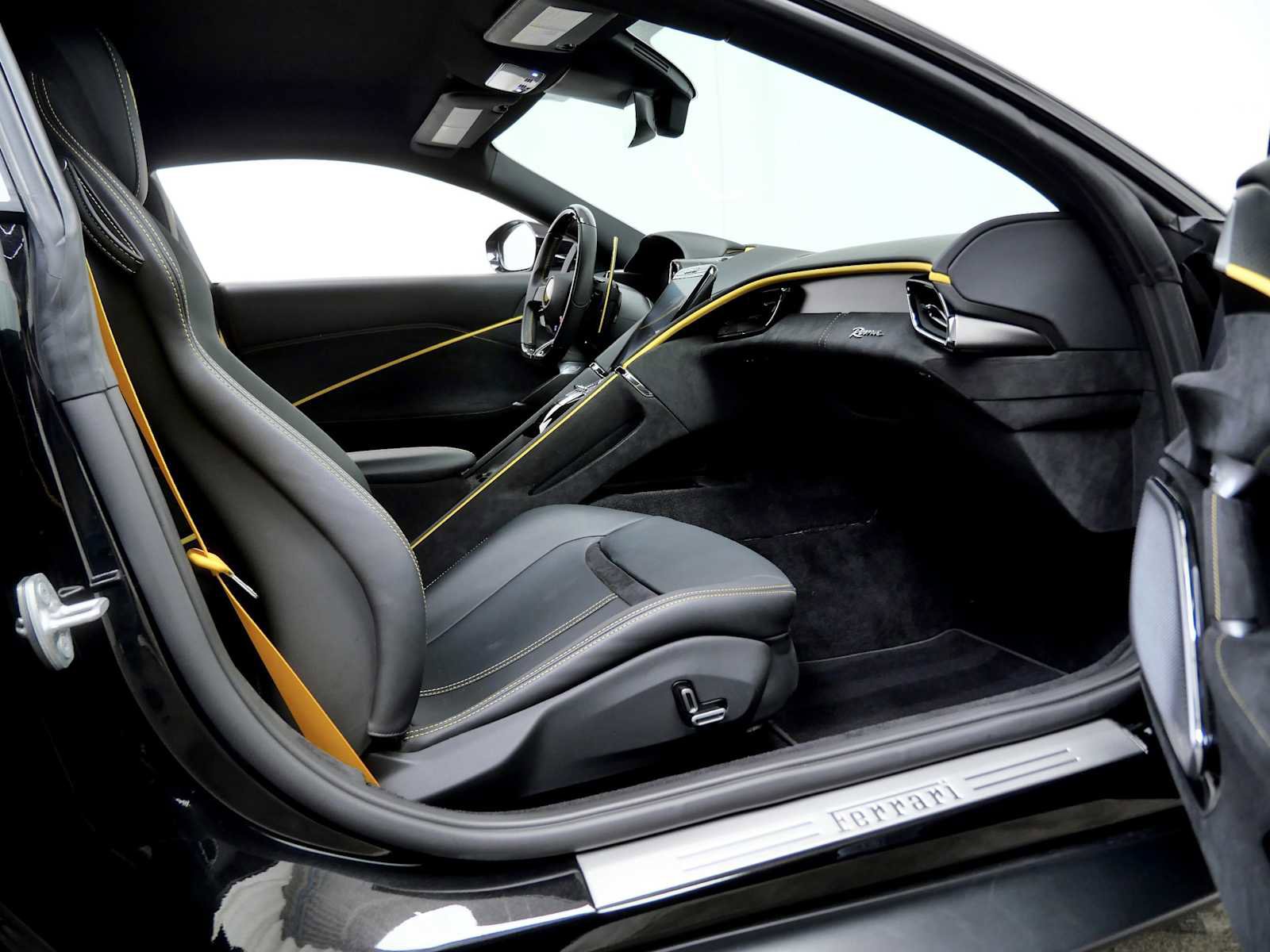 Certified 2024 Ferrari Roma image 13