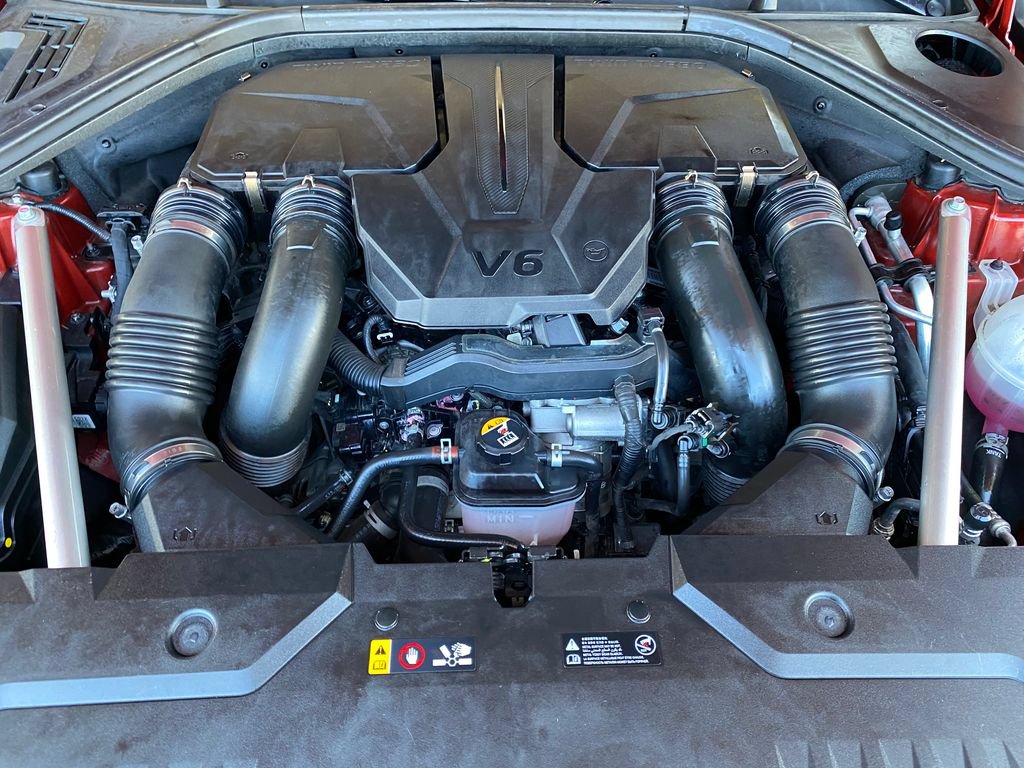 Certified 2022 Genesis GV70 3.5T Sport AWD/4WD image 10