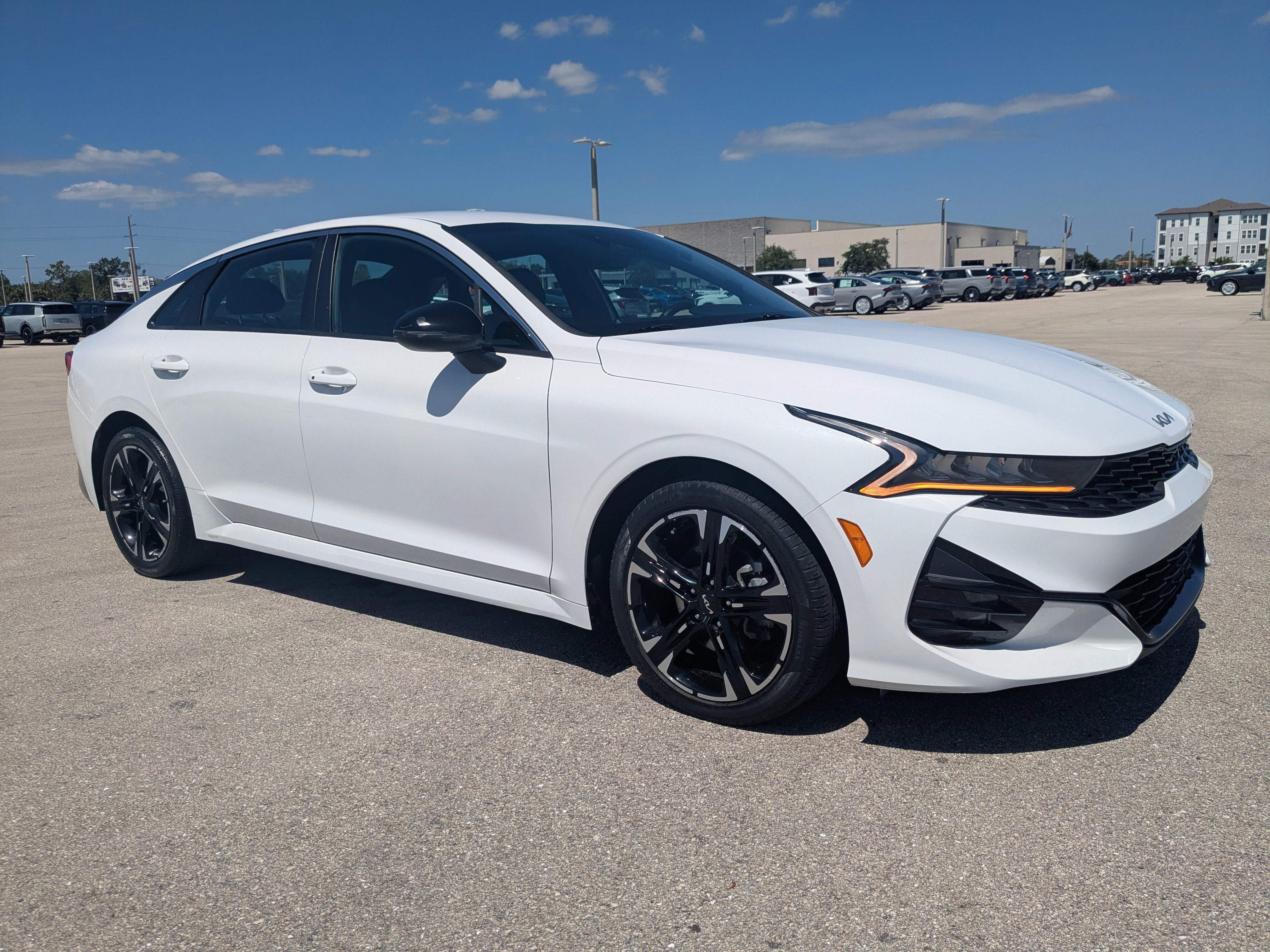 Used 2022 Kia K5 GT-Line image 2