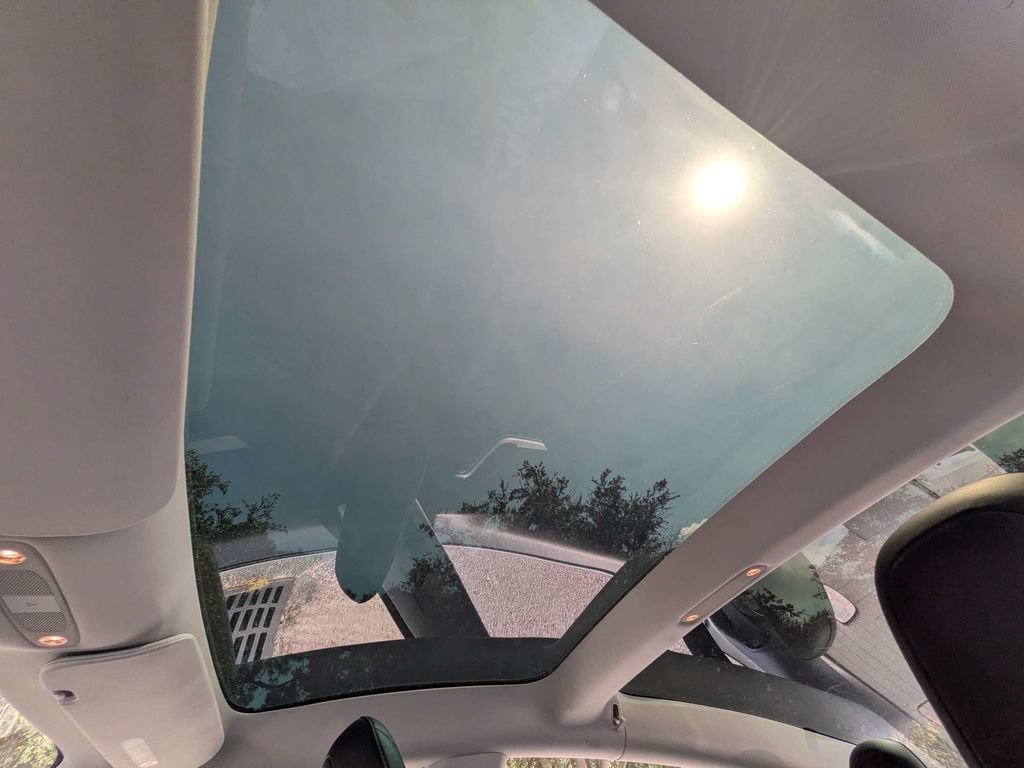 Used 2018 Tesla Model 3 Mid Range RWD image 20