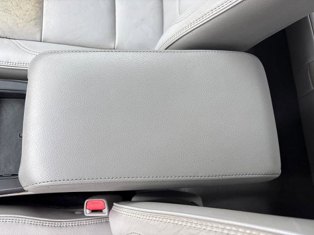 Used 2017 Toyota Camry XLE FWD image 26