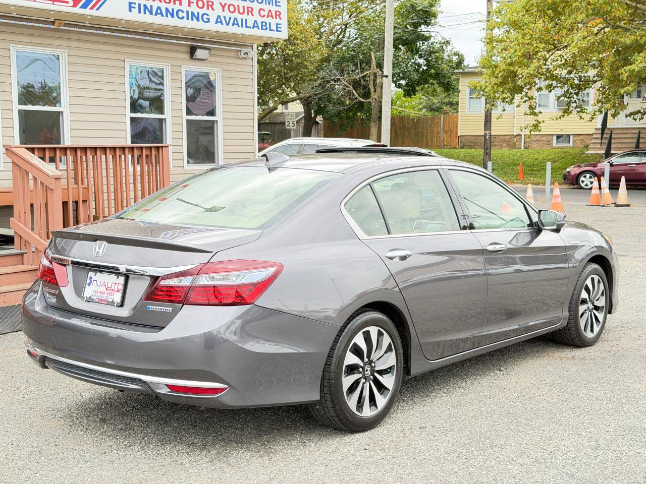 Used 2017 Honda Accord EX-L image 4