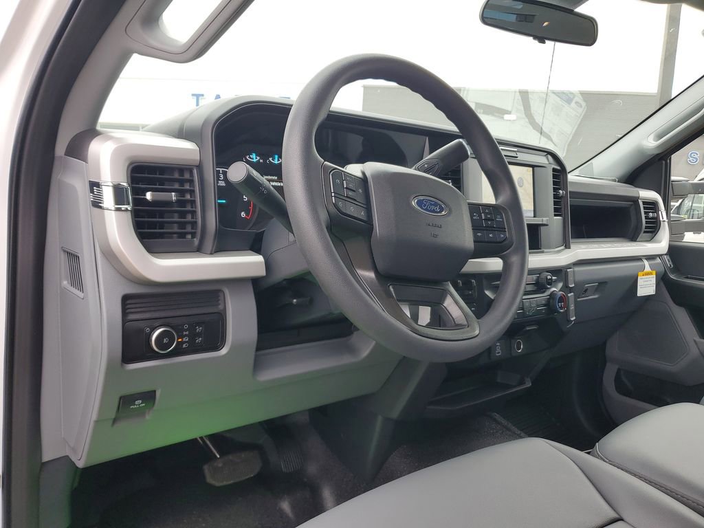 New 2026 Ford F450 XL w/ XL Chrome Package image 14