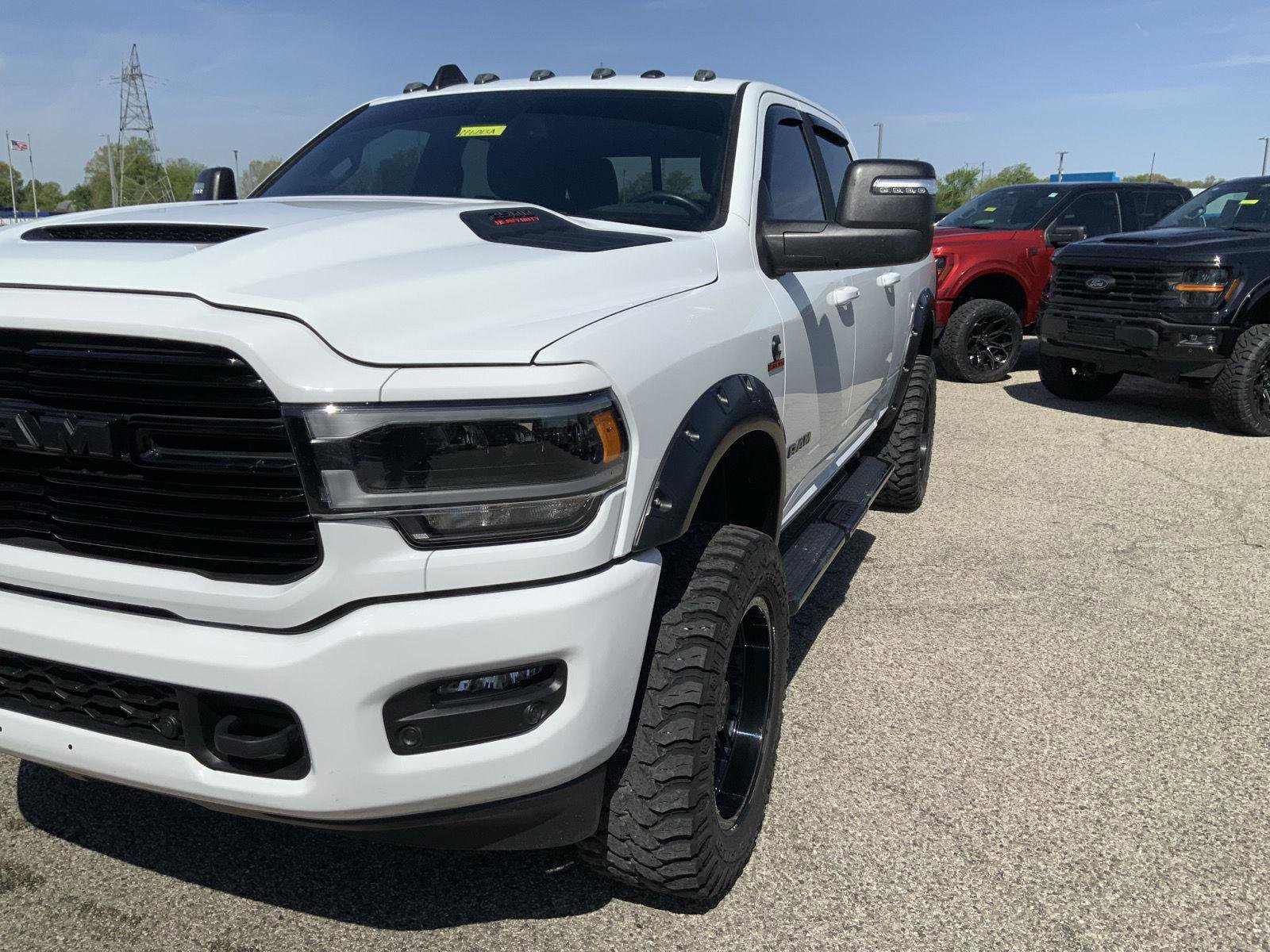 Used 2024 RAM 2500 Laramie w/ Night Edition AWD/4WD image 11