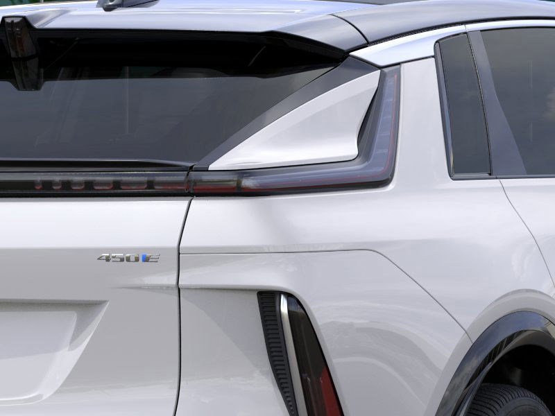 New 2025 Cadillac Lyriq Luxury RWD image 11