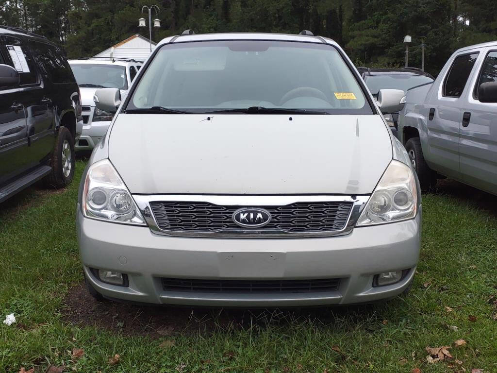 Used 2012 Kia Sedona EX image 2