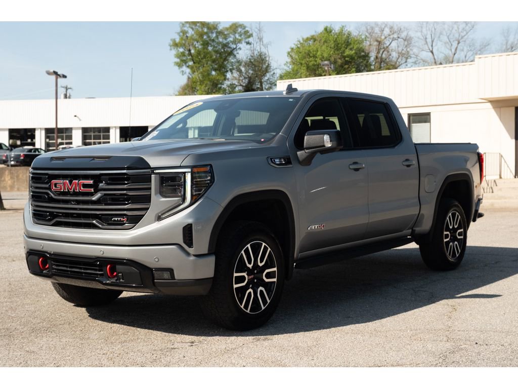 Used 2025 GMC Sierra 1500 AT4 w/ AT4 Premium Package image 4