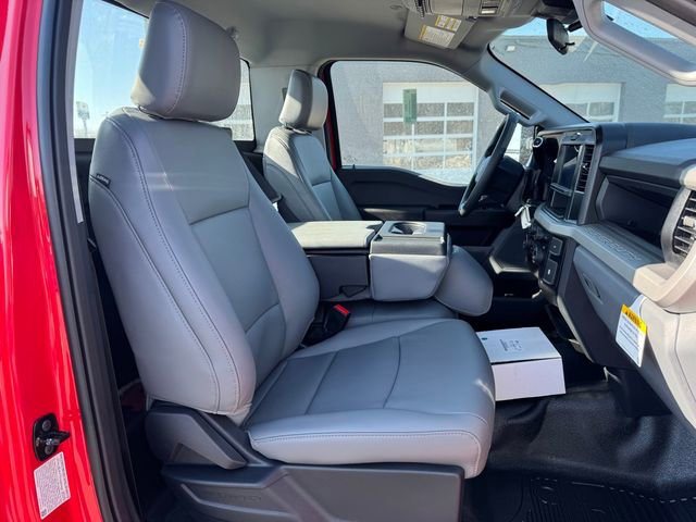 New 2026 Ford F550 4x4 Regular Cab Super Duty image 15