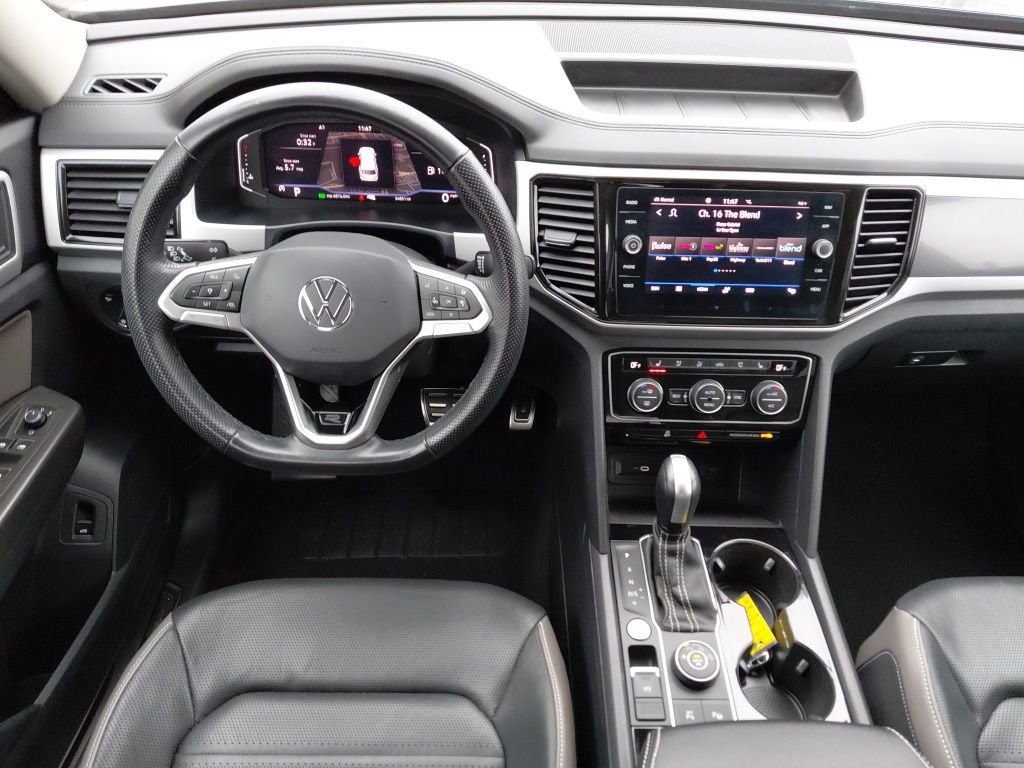 Used 2022 Volkswagen Atlas SEL Premium image 38