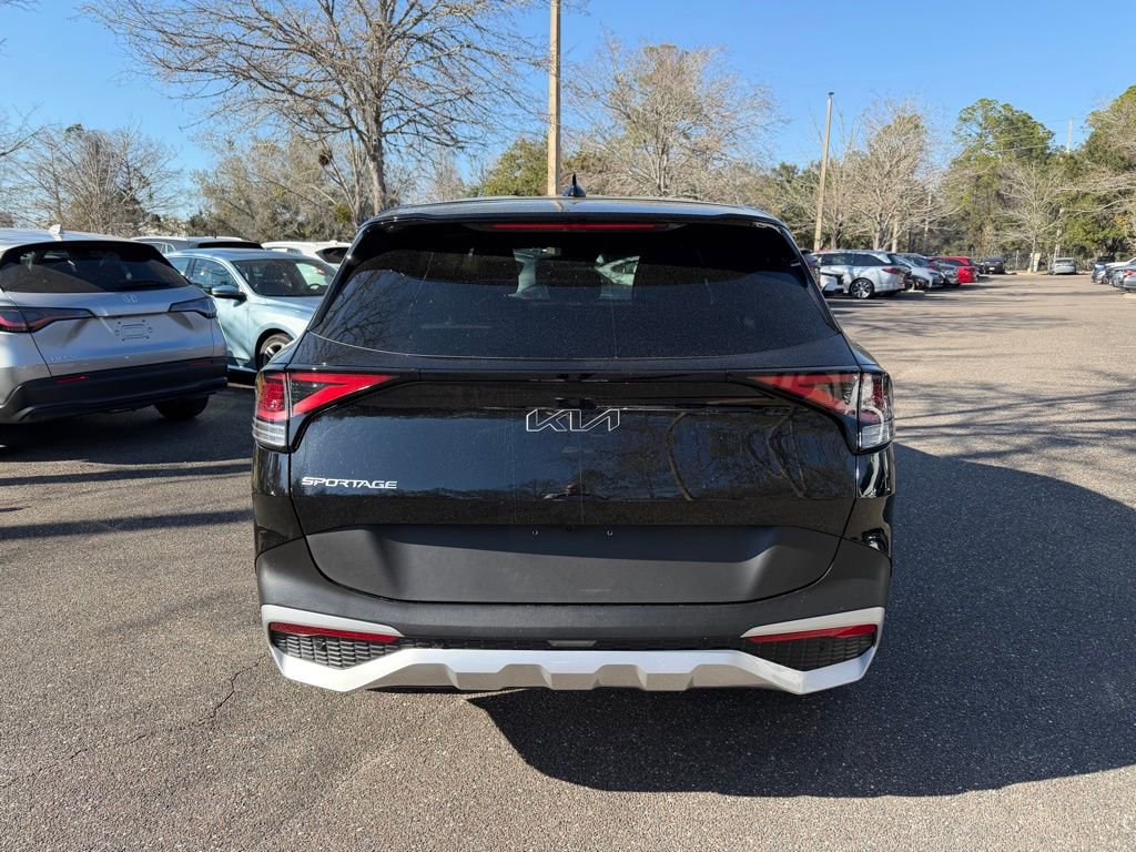 Used 2023 Kia Sportage EX image 5