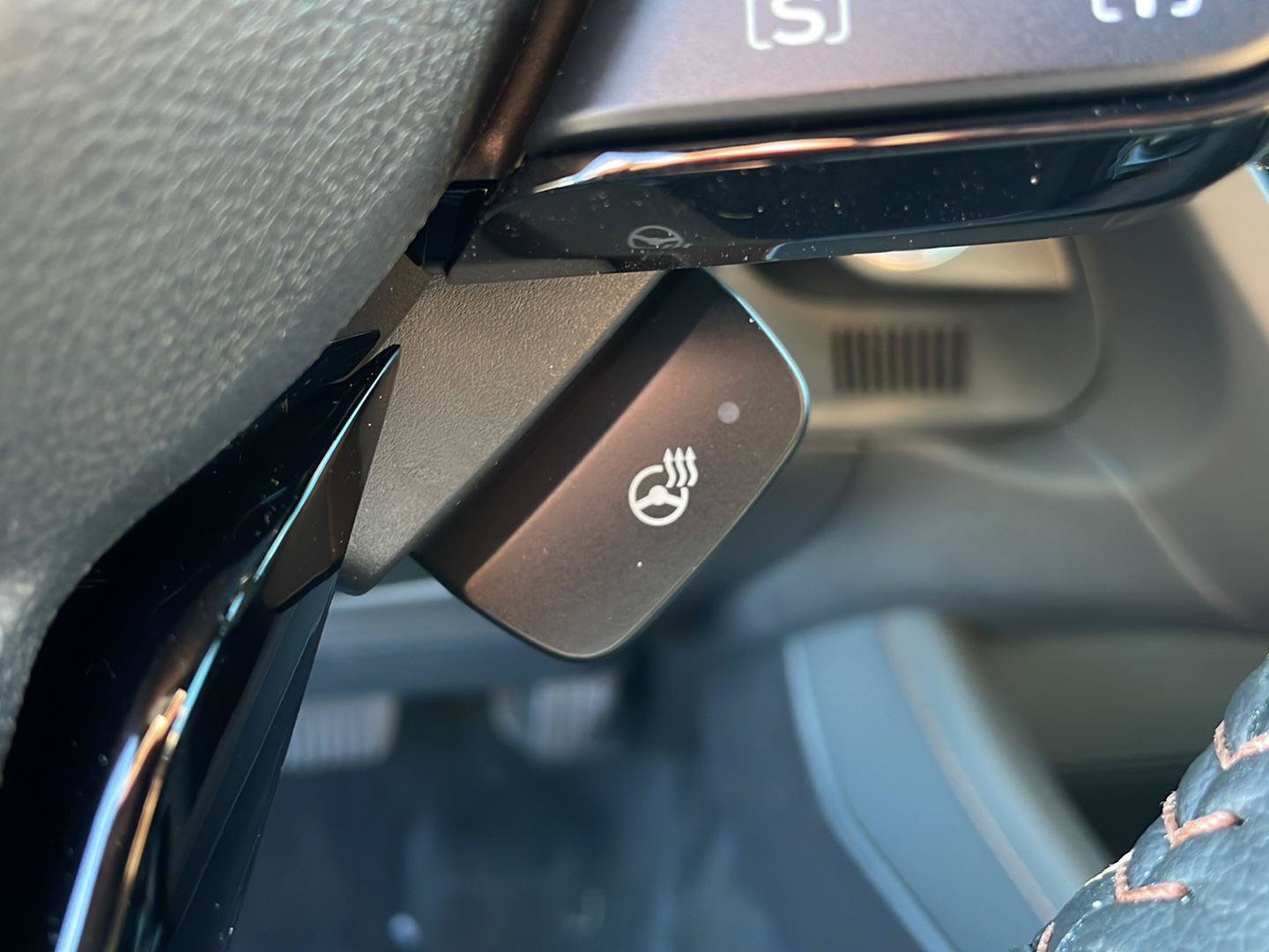 New 2026 Subaru Forester Touring AWD/4WD image 15