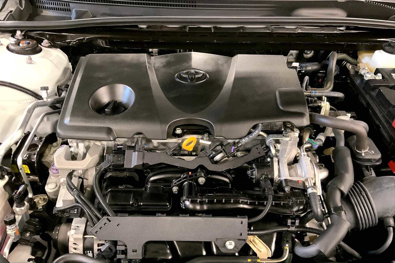 Used 2018 Toyota Camry XLE image 28