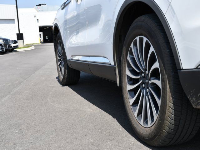 Used 2022 Lincoln Aviator Reserve w/ Equipment Group 201A image 9