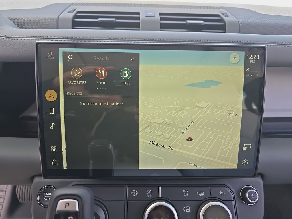 New 2026 Land Rover Defender 110 X-Dynamic SE AWD/4WD image 22