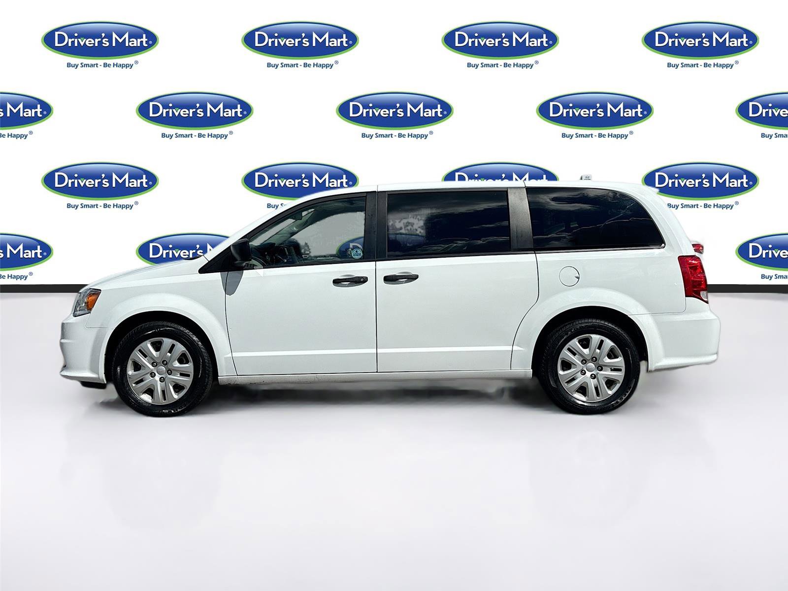 Used 2019 Dodge Grand Caravan SE FWD image 4