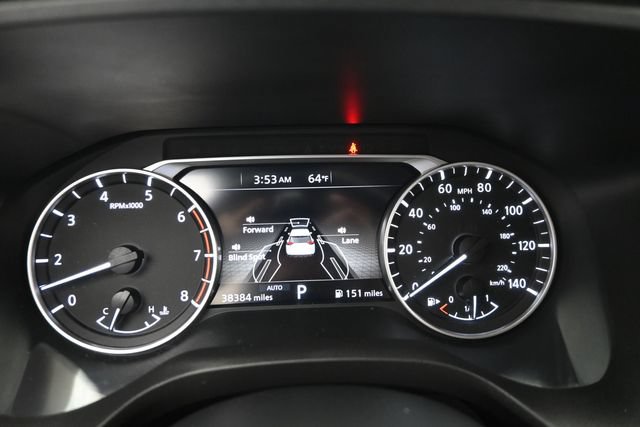 Used 2024 Nissan Rogue SV AWD/4WD image 16
