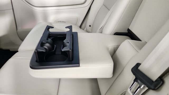 New 2026 Volvo XC90 T8 Ultra w/ Protection Package Premier AWD/4WD image 31