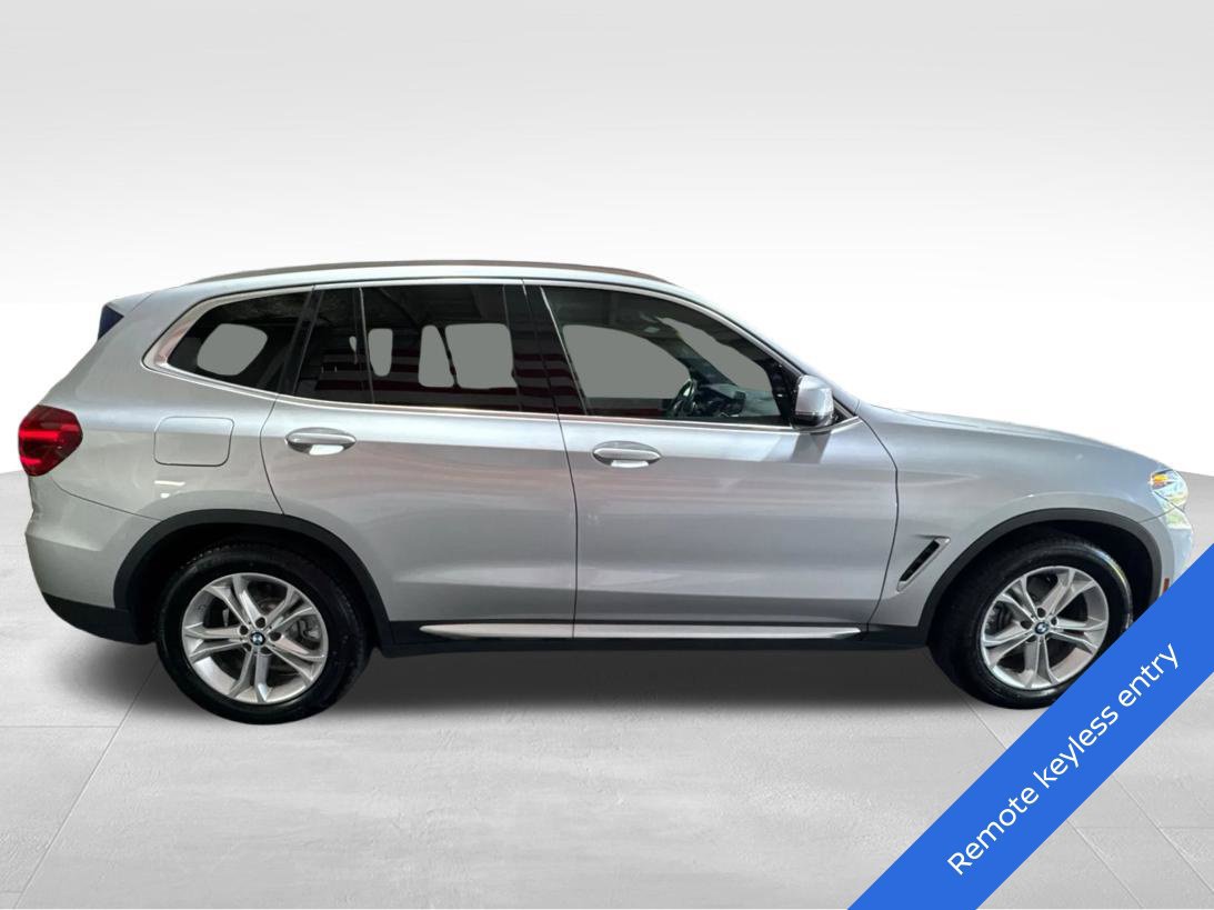 Used 2019 BMW X3 xDrive30i w/ Driving Assistance Package AWD/4WD image 4