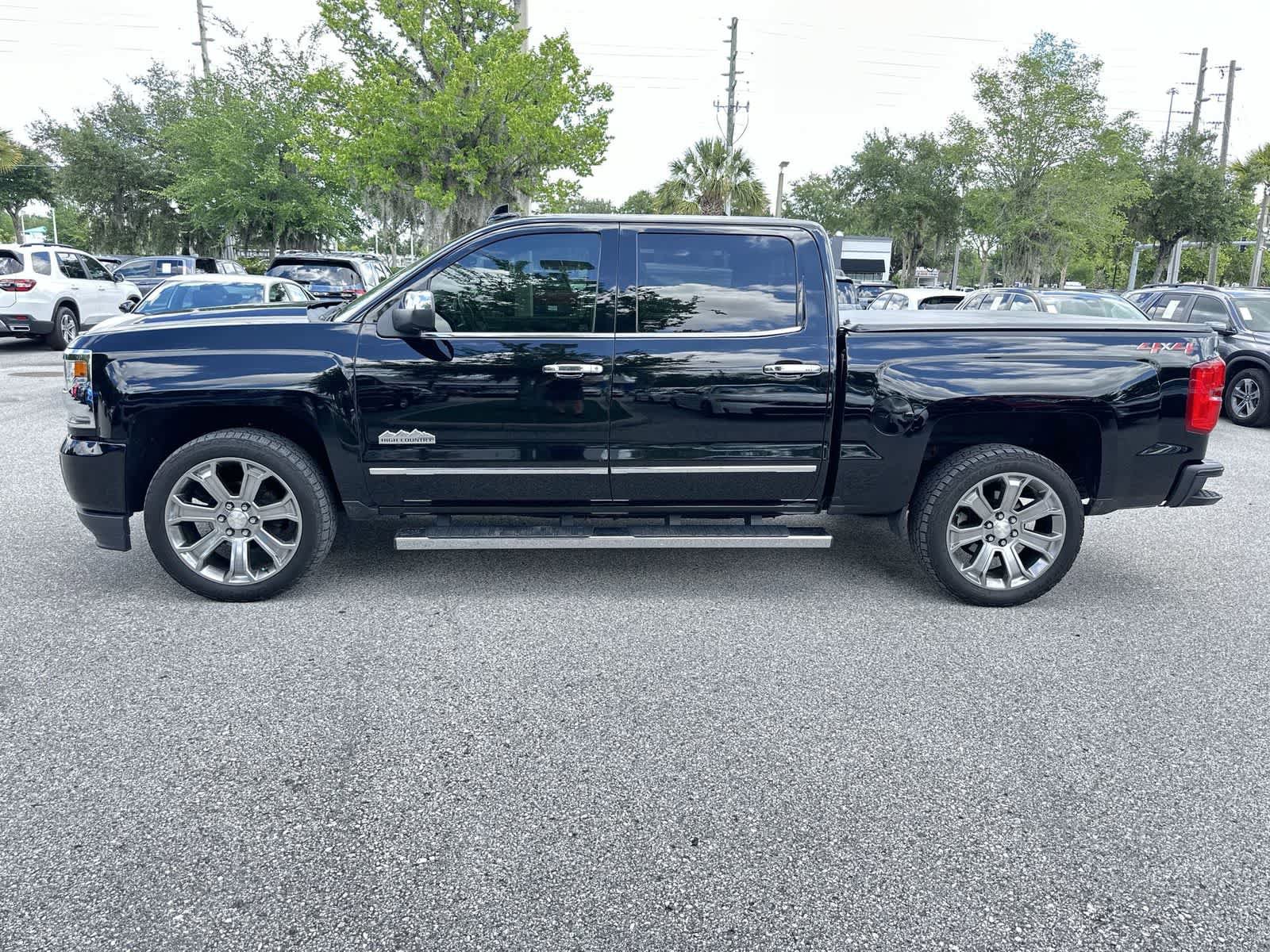 Used 2018 Chevrolet Silverado 1500 High Country AWD/4WD image 3