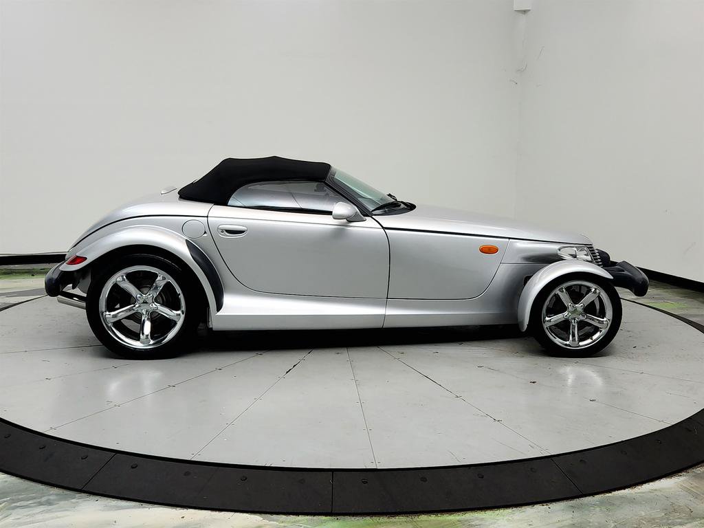 Used 2001 Chrysler Prowler RWD image 4