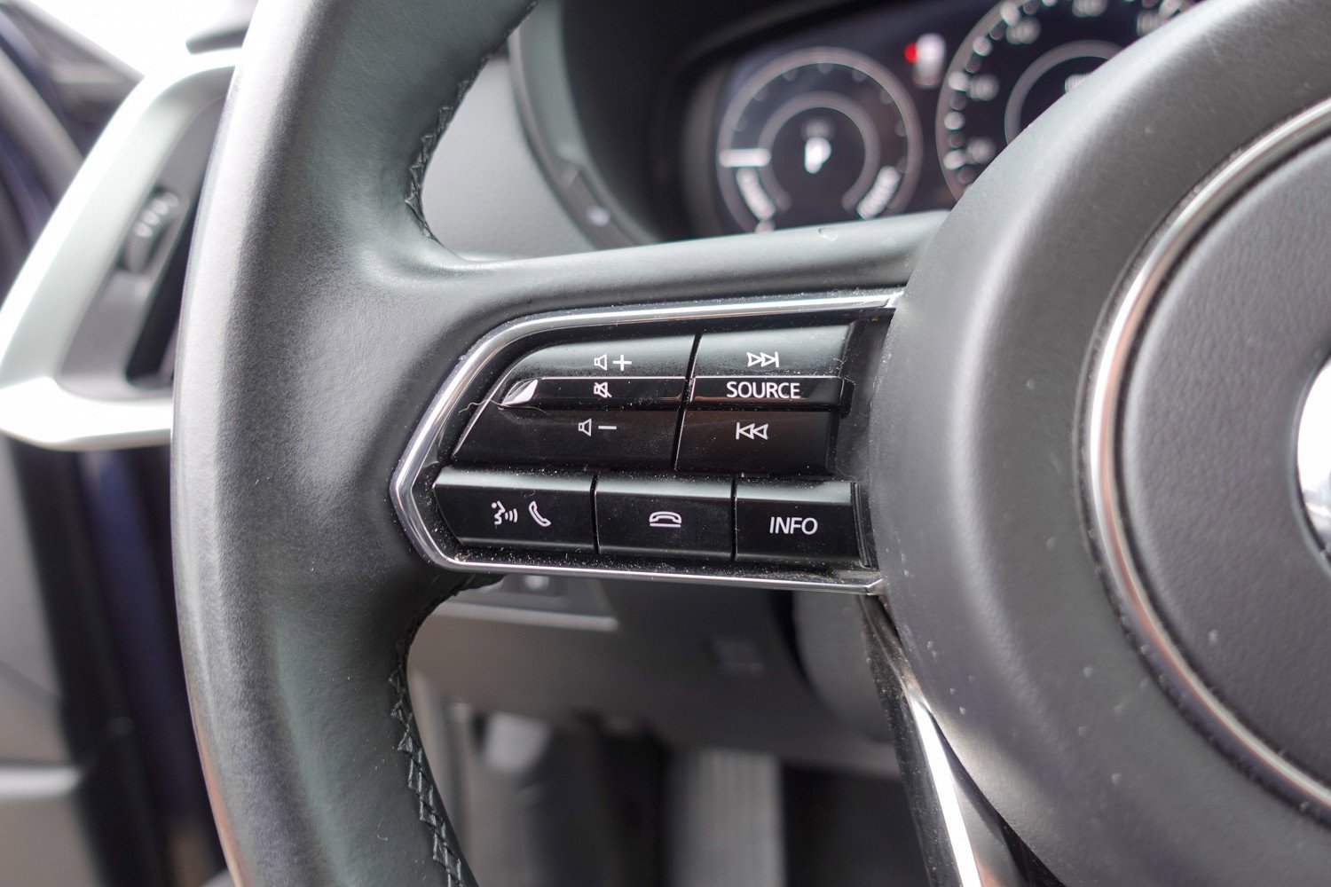 Used 2024 MAZDA CX-90 Plug-In Hybrid w/ Premium Pkg image 14