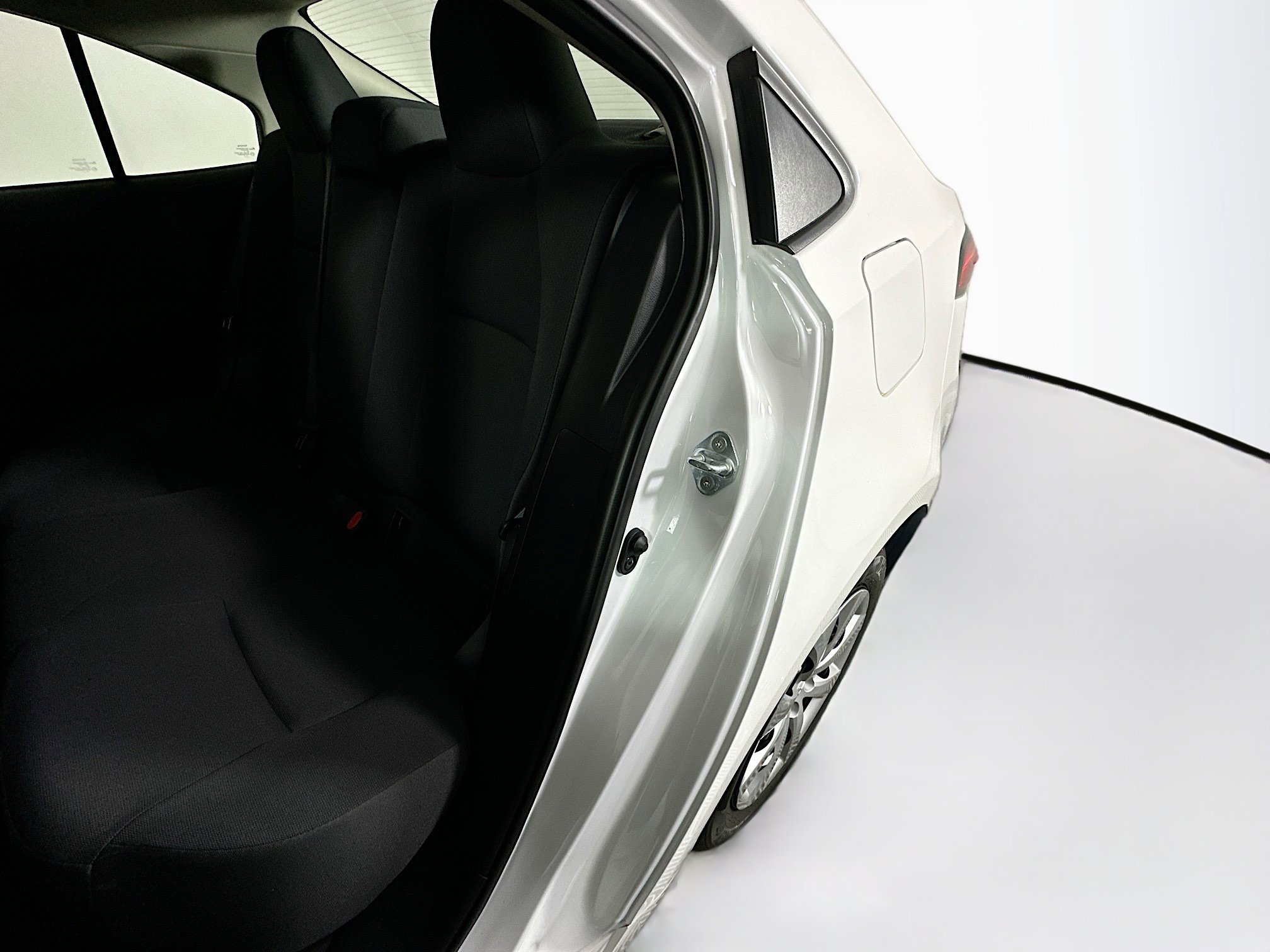 Used 2023 Toyota Corolla LE FWD image 25