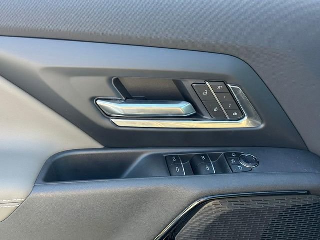 New 2026 Chevrolet Silverado EV Trail Boss image 12