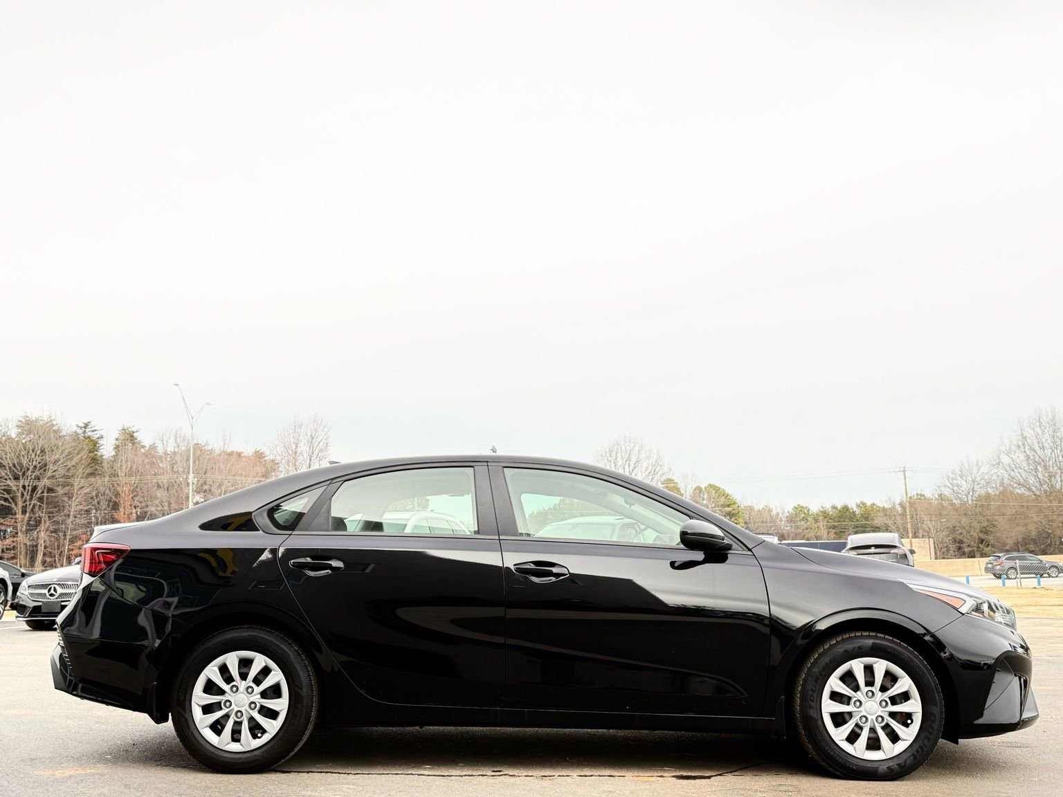 Used 2024 Kia Forte LX image 7