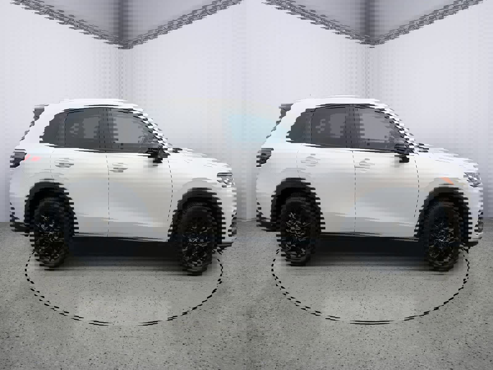 Used 2023 Honda HR-V Sport image 2