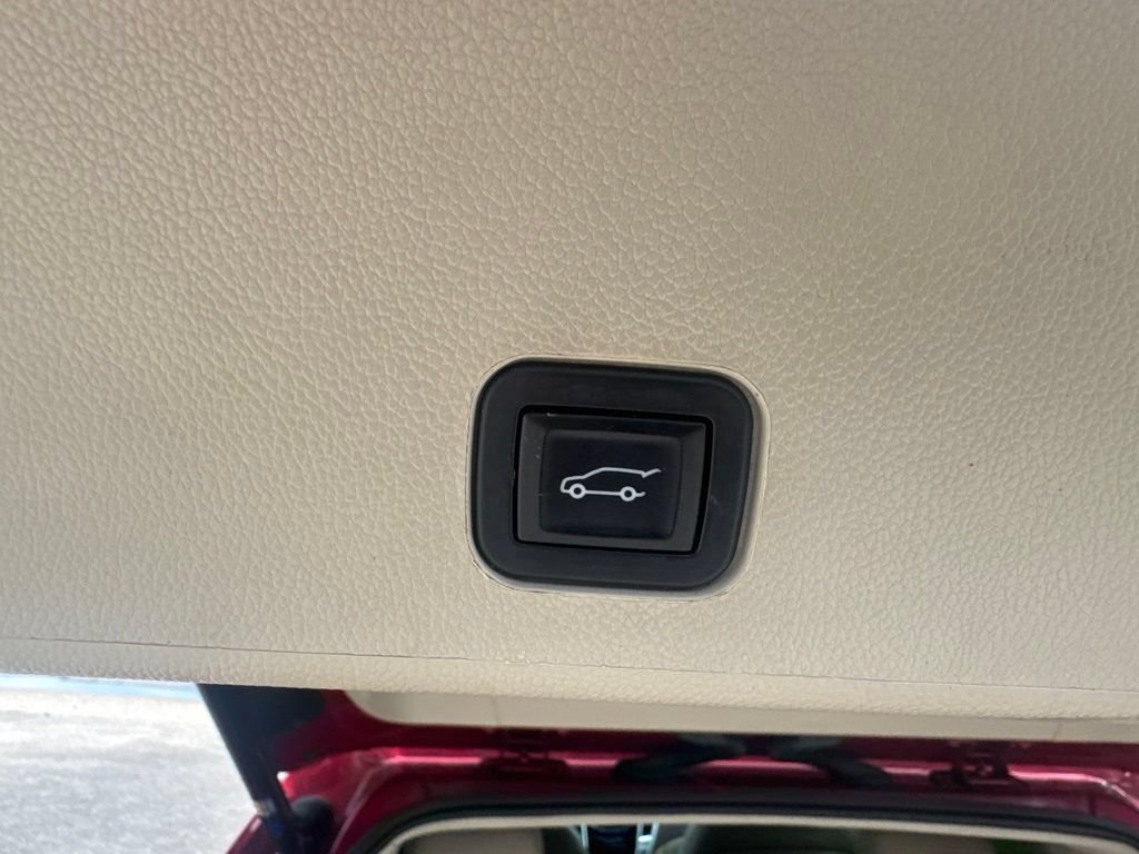 Used 2015 Cadillac SRX Premium FWD image 15