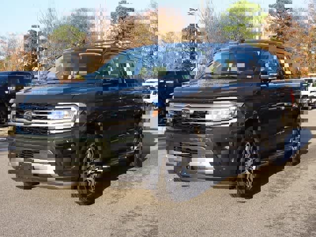 Used 2023 Ford Expedition XLT