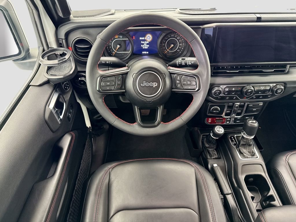 Used 2024 Jeep Wrangler Unlimited Rubicon image 10