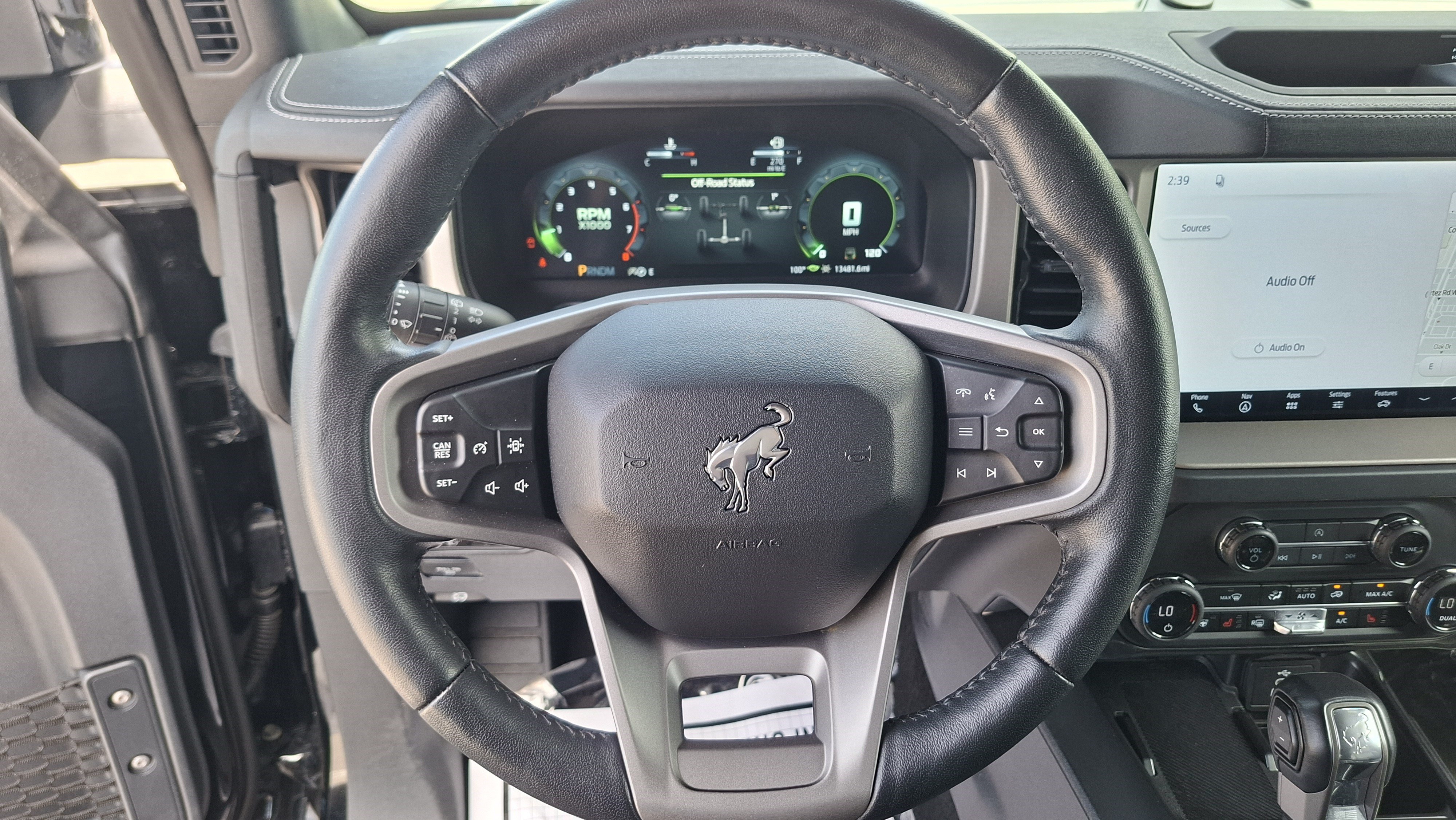 Used 2026 Ford Bronco Outer Banks AWD/4WD image 11