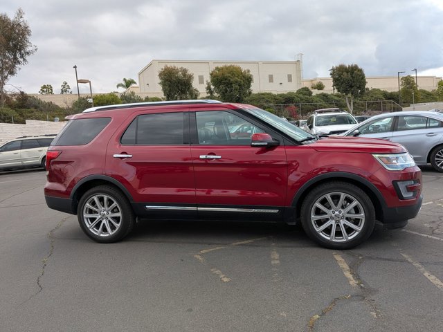 Used 2017 Ford Explorer Limited FWD image 4