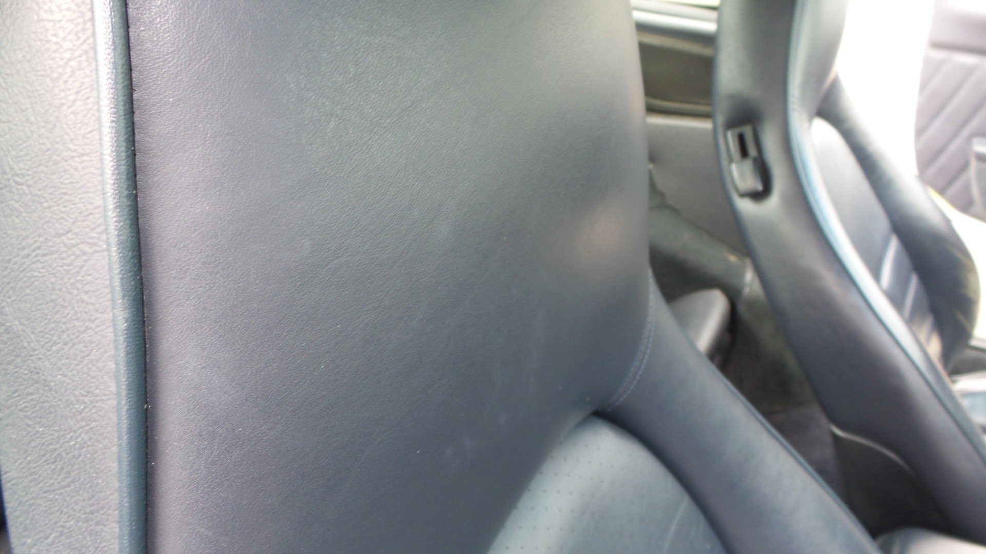 Used 1993 Porsche 968 Coupe image 47