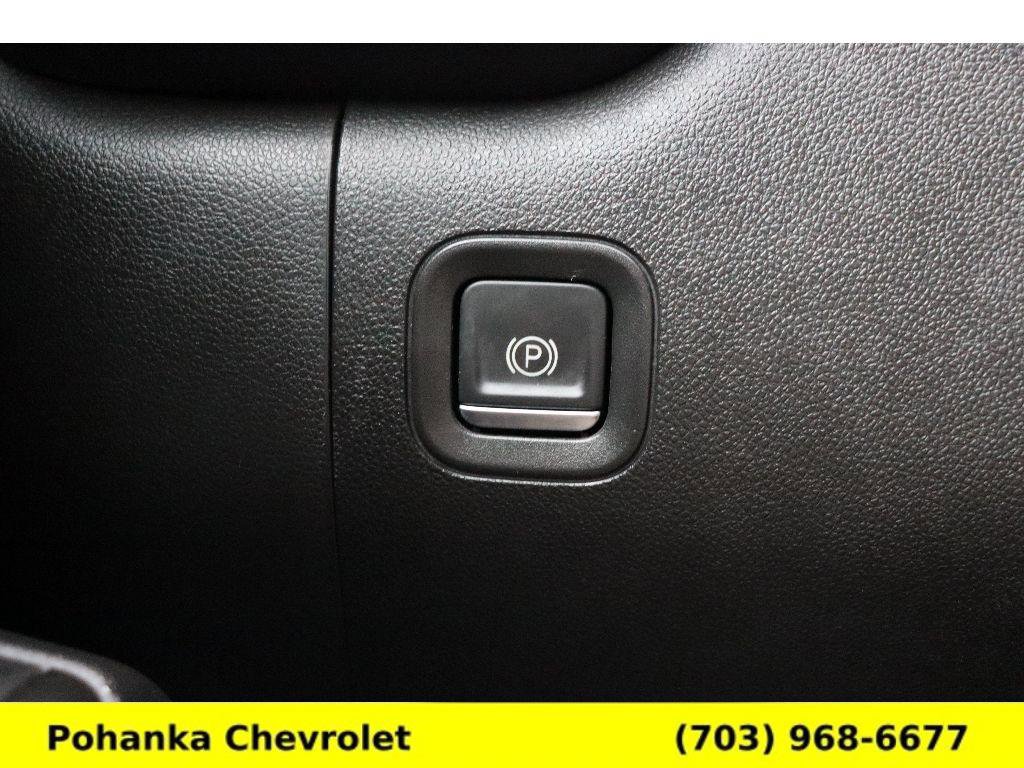Used 2022 Chevrolet Silverado 1500 Custom image 14