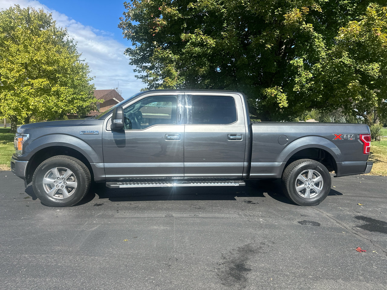 Used 2019 Ford F150 XLT w/ Equipment Group 301A Mid image 2