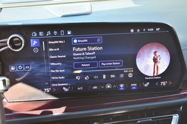 Used 2024 Chevrolet Traverse Z71 w/ Enhanced Driving Package image 30