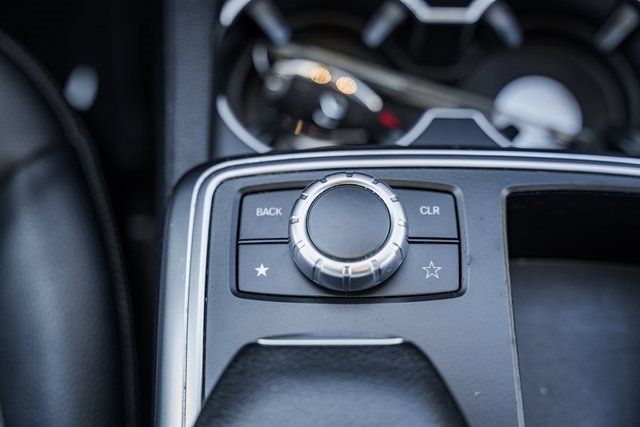 Used 2015 Mercedes-Benz ML 350 4MATIC image 26