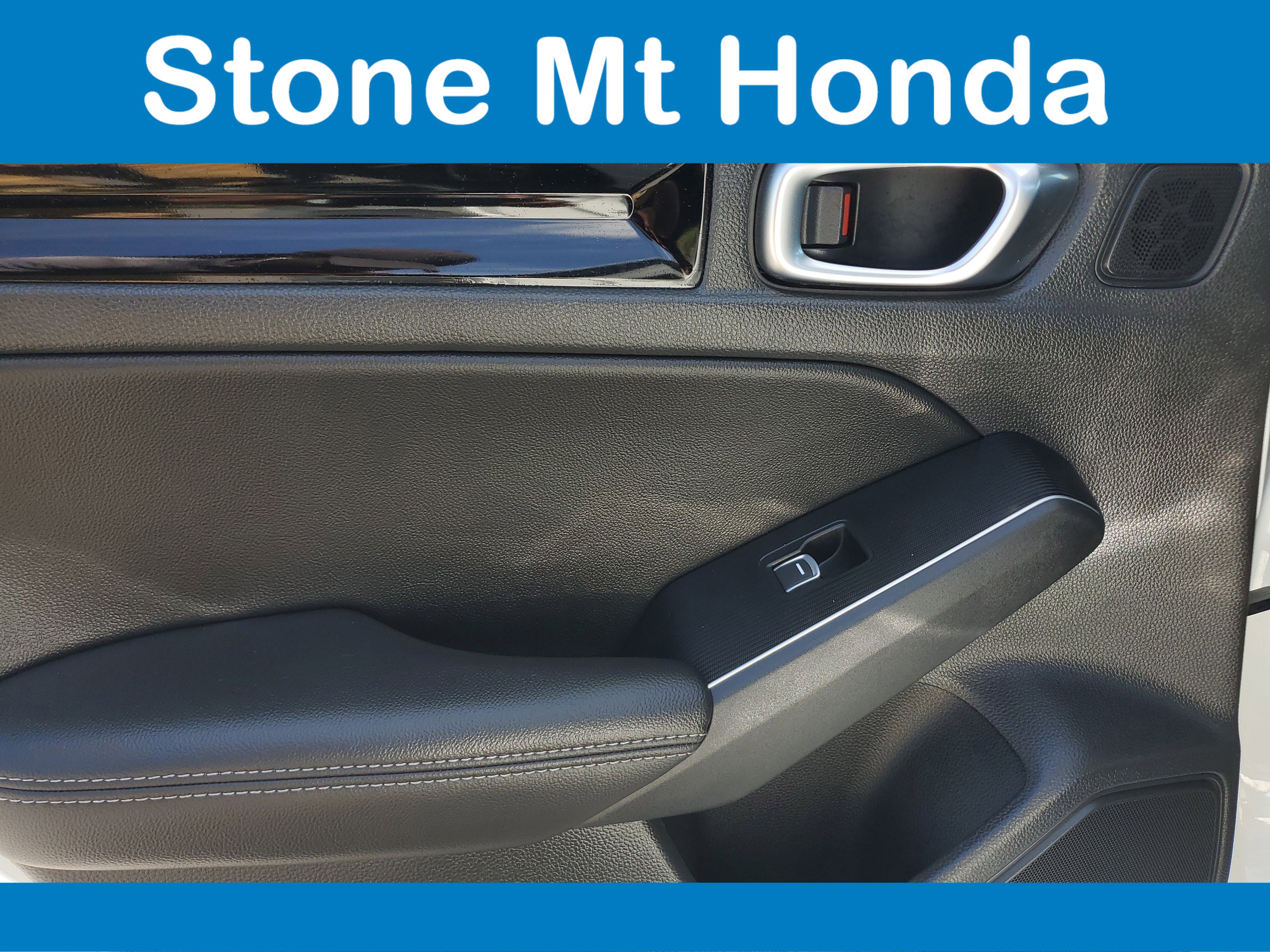 Used 2022 Honda Civic Touring image 10