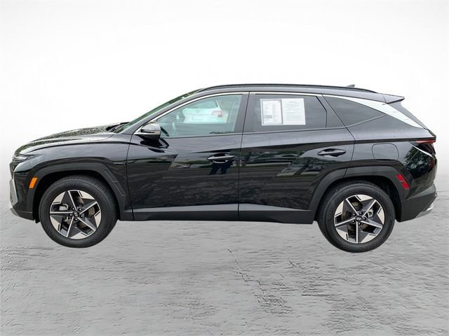 Certified 2025 Hyundai Tucson SEL AWD/4WD image 6