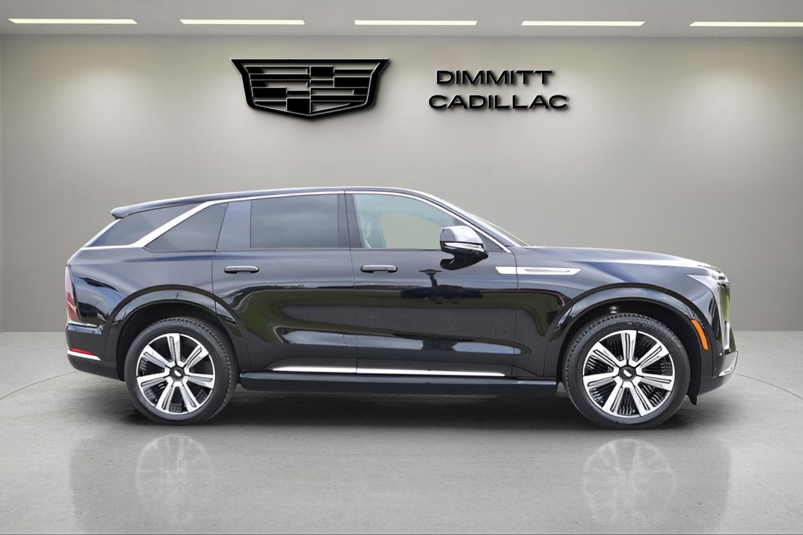 New 2025 Cadillac Escalade IQ Luxury 2 w/ LPO, Premium Carpet Package image 6