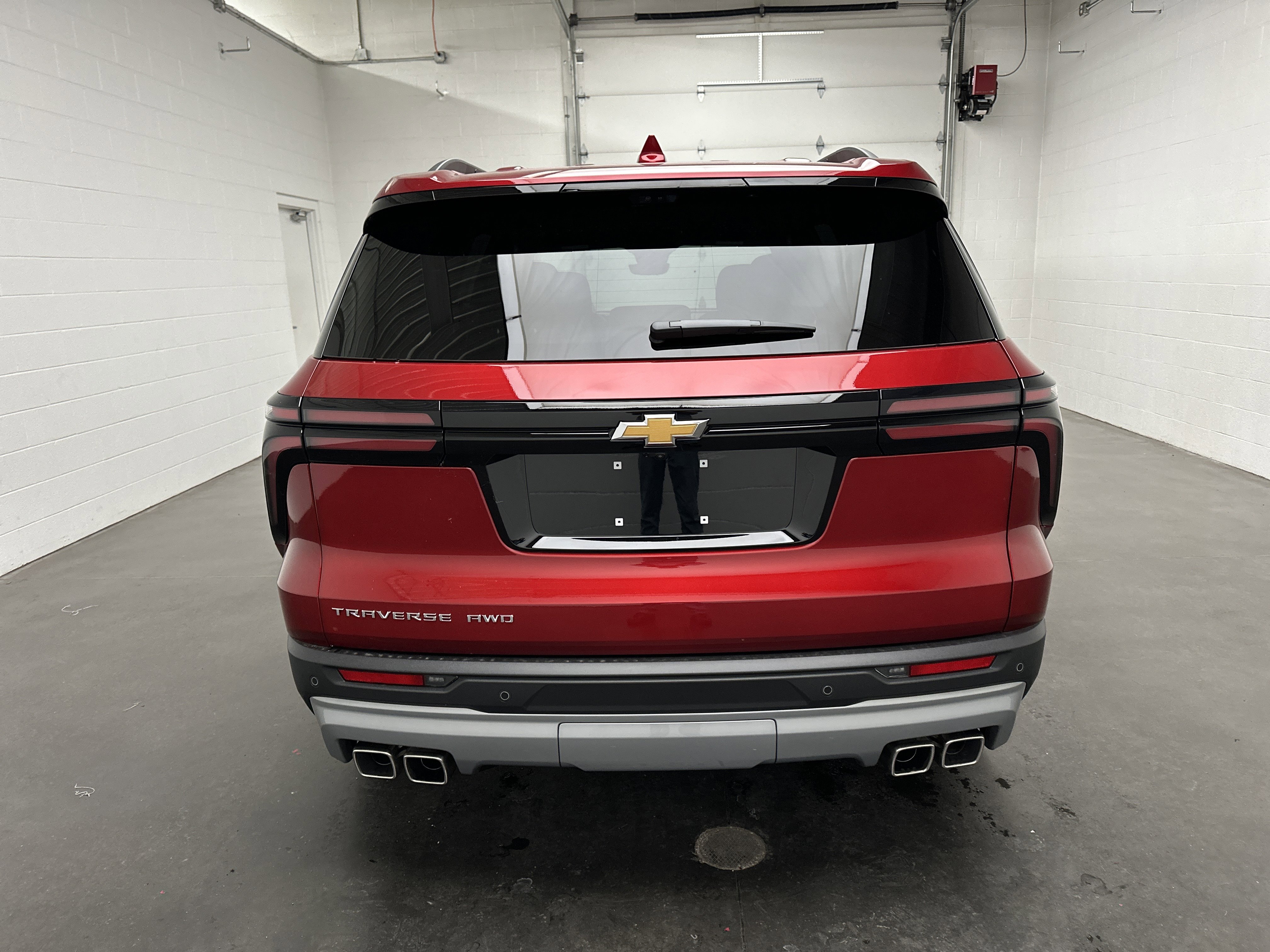 New 2026 Chevrolet Traverse LT w/ Driver Confidence Package image 8