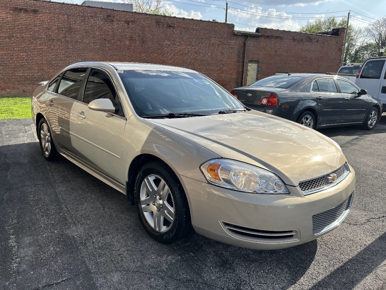 Used 2012 Chevrolet Impala LT FWD image 5