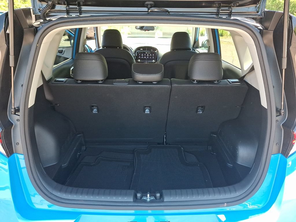 Used 2023 Kia Soul GT-Line FWD image 27