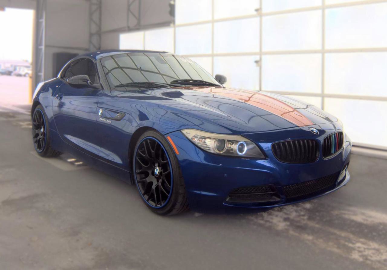 Used 2010 BMW Z4 sDrive35i RWD image 4