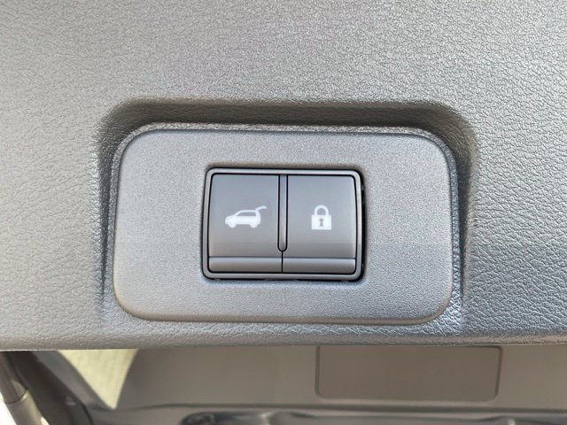 New 2026 Nissan Rogue Platinum AWD/4WD image 10