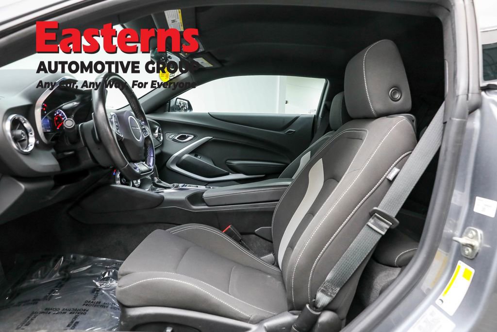 Used 2021 Chevrolet Camaro LT image 14